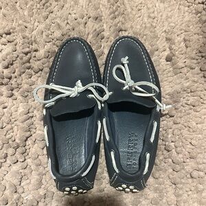 Sperry Men's Navy Boat Shoes with White Laces